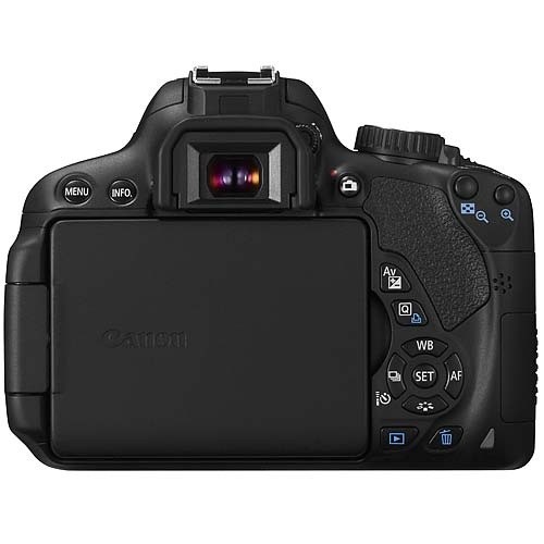 Canon EOS 650D + 18-55 mm IS II