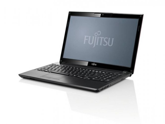 Fujitsu Lifebook AH552 SL červená (VFY:AH552MF012CZ)