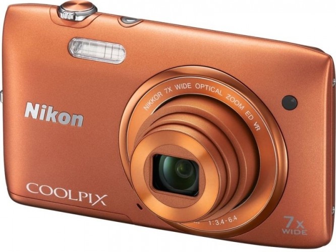 Nikon COOLPIX S3500 orange + pouzdro Nikon