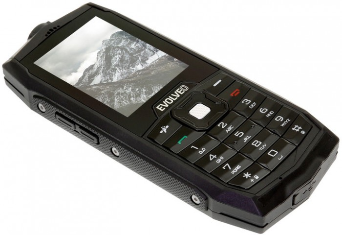 Odolný tlačidlový telefón Evolveo StrongPhone Z1, čierna