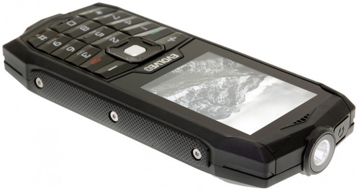 Odolný tlačidlový telefón Evolveo StrongPhone Z1, čierna