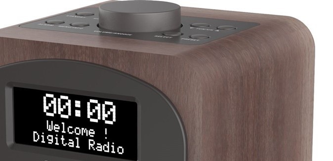 Retro rádio Roadstar HRA-600D