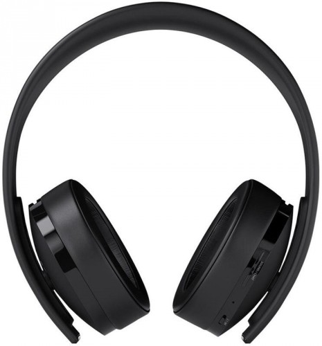 SONY PS4 Gold Wireless Headset - Black + Fortnite